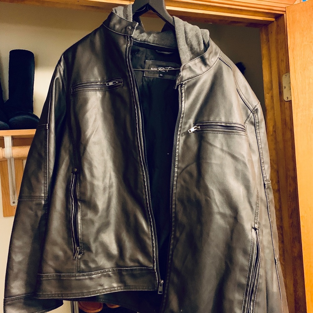 Men’s leather jacket with cotton hood